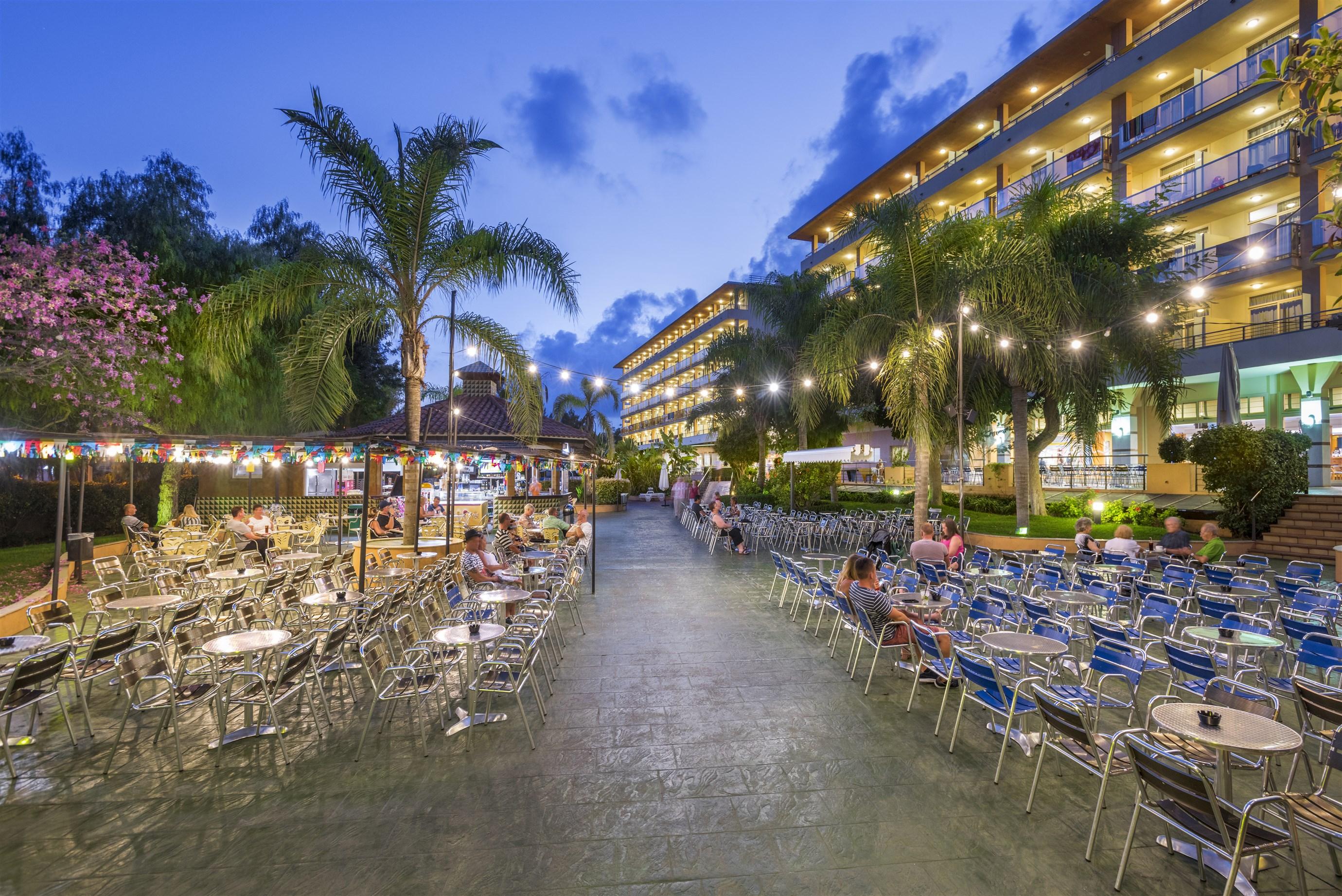 4R Gran Regina Hotel Salou Kültér fotó