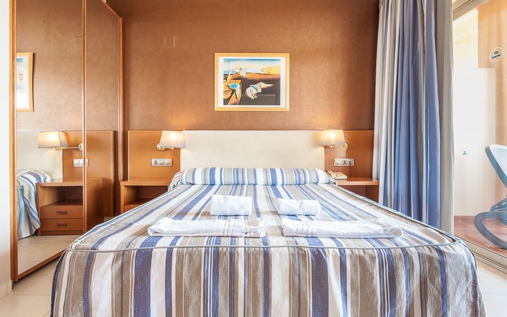 4R Gran Regina Hotel Salou Kültér fotó